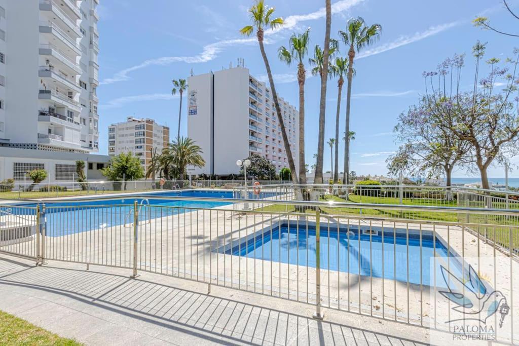 Wonderful Studio Apartment On The Beachfront Benalmádena Εξωτερικό φωτογραφία